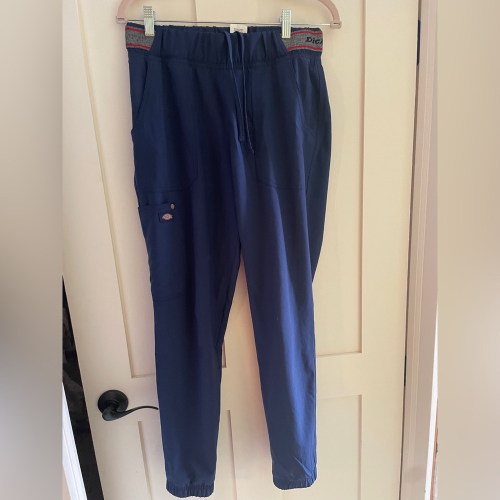 Dickies jogger scrubs size x small Navy